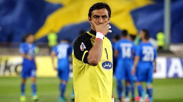 خلیل&zwnj;زاده: باشگاه&zwnj;های استقلال و پرسپولیس باید واگذار شوند/ استراماچونی تصمیم گرفت با استقلال قرارداد امضا کند/ دست حاشیه سازان رو می&zwnj;شود