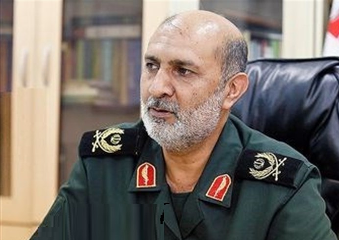آحاد مردم و مسئولان در تحقق بیانیه گام دوم مسئول و موظفند