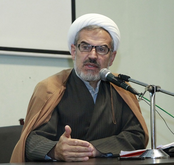 مخاطب اصلی بیانیه گام دوم، جوانان هستند
