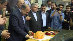 لیونل مسی در مدل بسکتبالیست! +فیلم