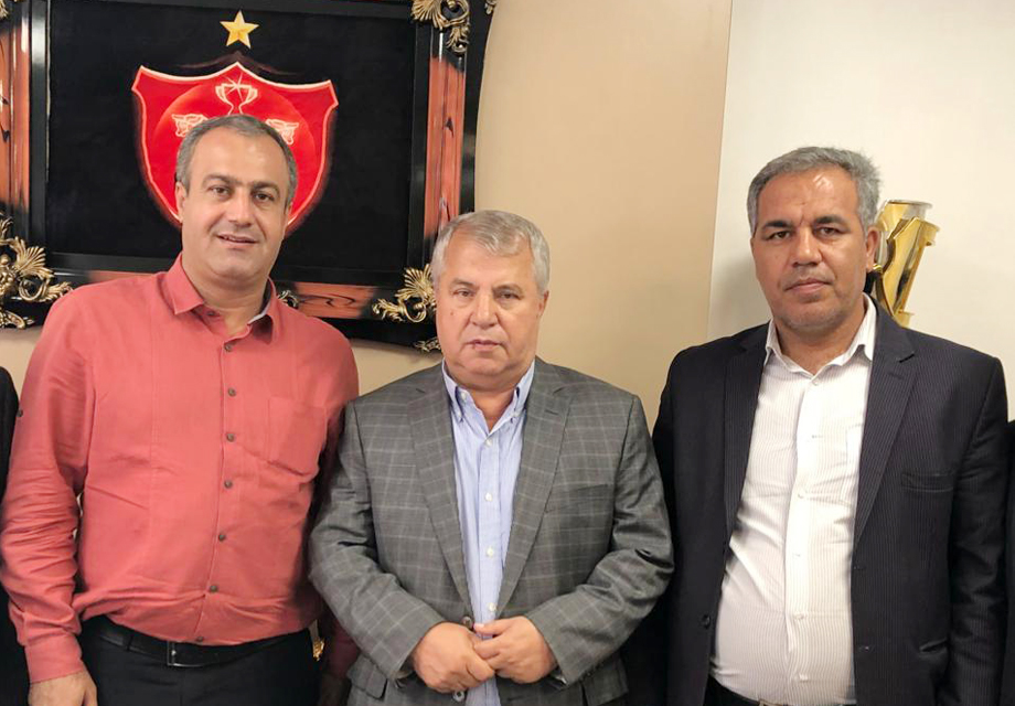 عیادت عرب و خبیری از علی پروین