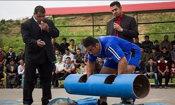 رکوردشکنی و افتخارآفرینی ورزشکار همدانی در ازبکستان