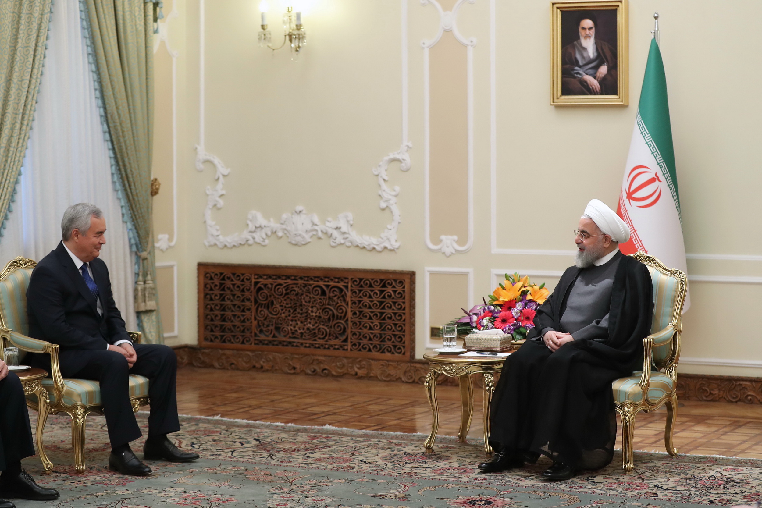 تهران آماده گسترش همکاری&zwnj;ها با دوشنبه در همه عرصه&zwnj;ها است/ روابط دو کشور باید در راستای منافع دو ملت تعمیق یابد