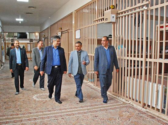 احداث سالن بزرگ فرهنگی ورزشی برای زندانیان اراک