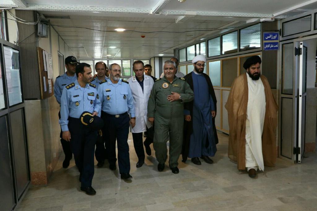 امیر نصیرزاده از پایگاه شکاری چابهار بازدید کرد