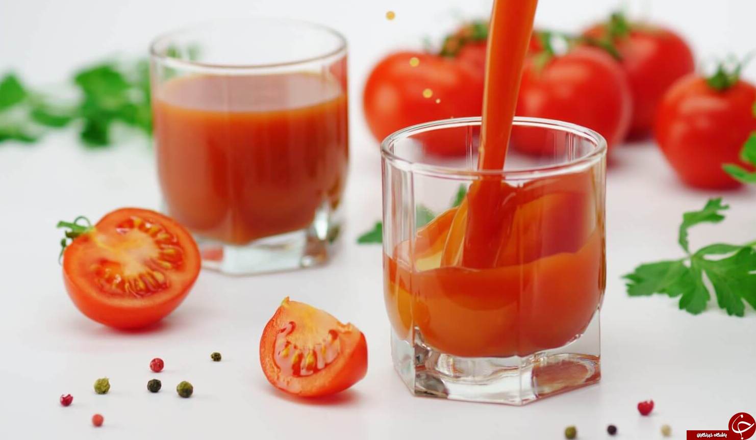 از لاغری تا مبارزه با عفونت؛ خواصی نهفته در آب گوجه فرنگی