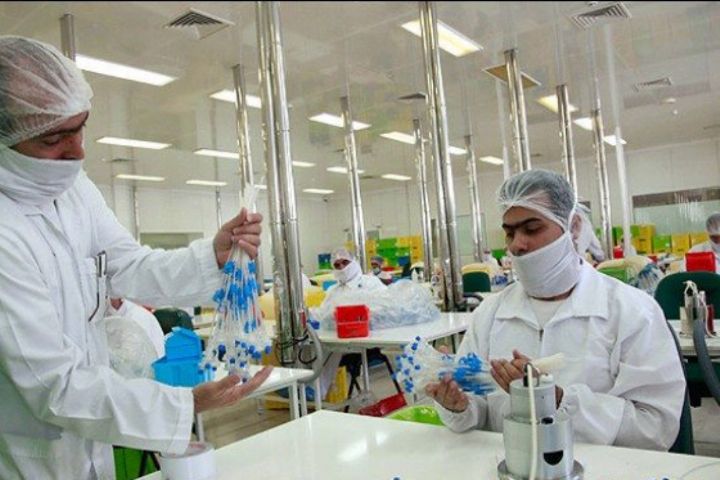آئین بهره برداری از طرح ملی شهرک صنعتی دارویی برکت/ از ٩ قلم داروی تولید داخل رونمایی شد