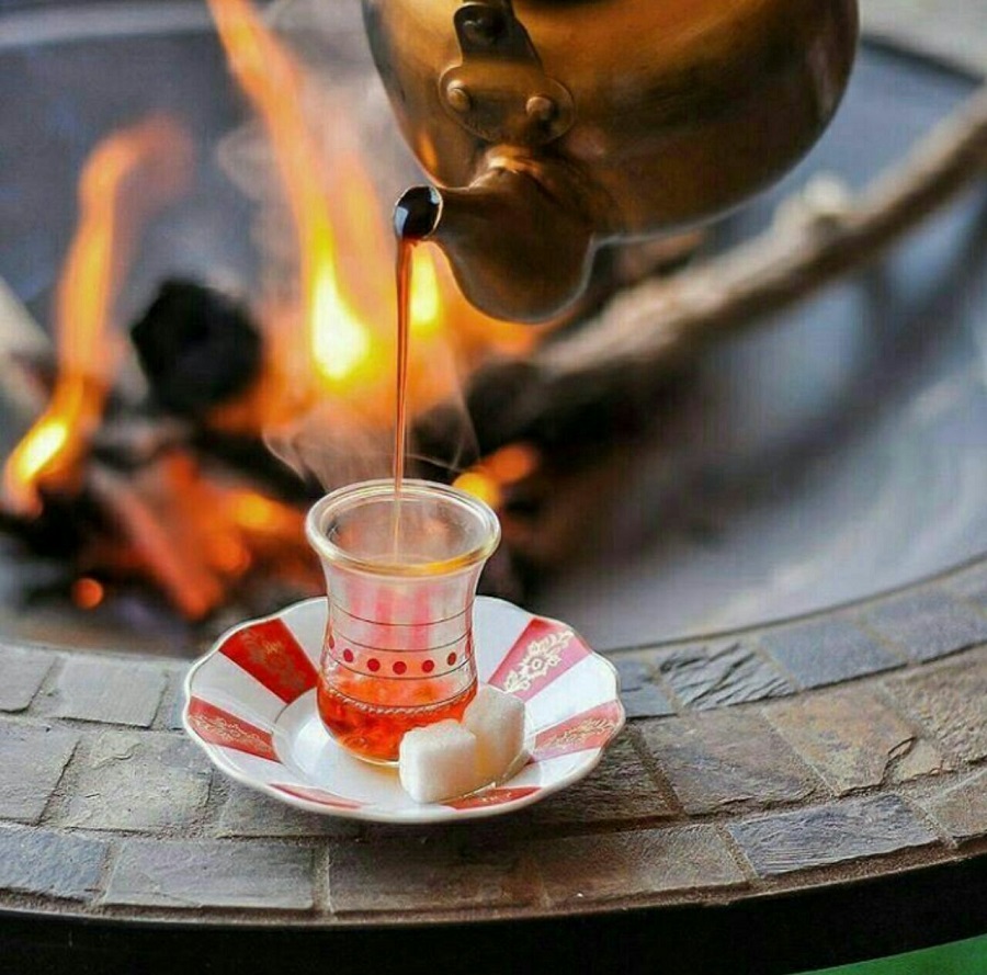 چرا بعد از نوشیدن چای سیاه حالت تهوع می&zwnj;گیریم؟