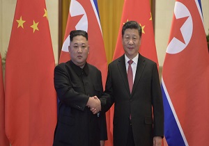 شی جین پینگ و کیم جونگ اون درباره خلع سلاح هسته&zwnj;ای شبه جزیره کره مذاکره می&zwnj;کنند