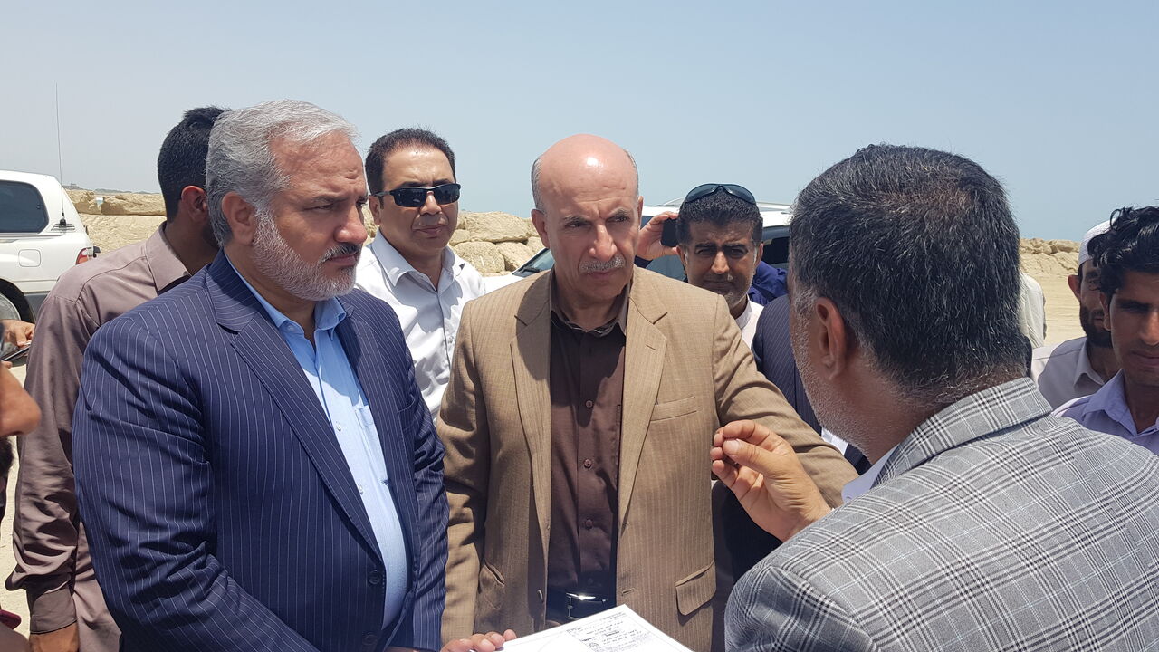 هیچ کس اجازه ایجاد مانع در مسیر رونق تولید و اشتغال را ندارد