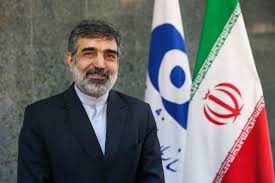 کمالوندی: برای ایجاد توازن از تعهدات خود کم می کنیم