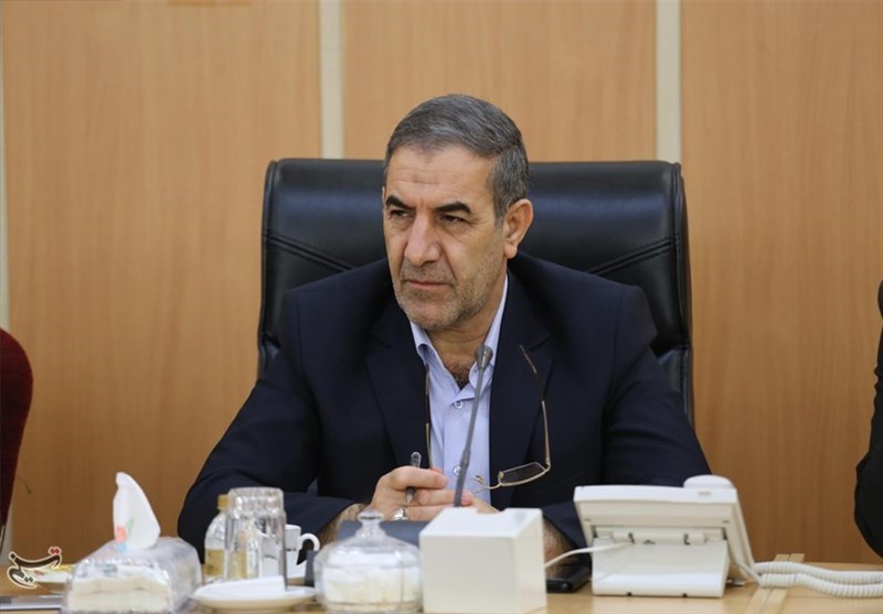 استاندار جدید کهگیلویه و بویراحمد با خانواده شهدا دیدار کرد