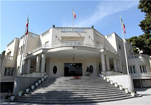 از رونق بازار گردشگری تا خبر خوش وزیر راه و شهرسازی برای خانه دار شدن کارمندان دولت + فیلم