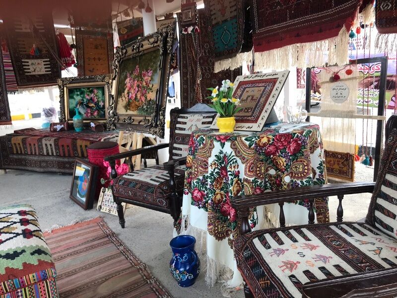 گشایش نمایشگاه صنایع&zwnj; دستی در نقطه صفر مرزی ایران