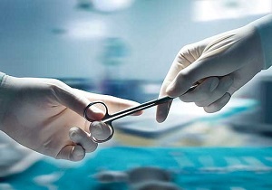 جراحی زیبایی فک برای دختر جوان دردسر ساز شد