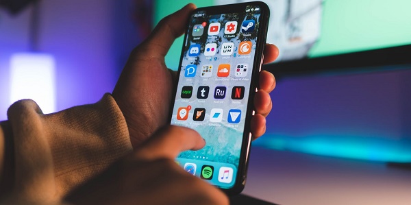 تغییر اندازه، نمایشگر جدید و فناوری 5G از ویژگی&zwnj;های آیفون&zwnj;های سال 2020 خواهد بود