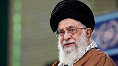 از نقش رهبر انقلاب در راه&zwnj;اندازی فضای مجازی در کشور تا توصیه به جوانان برای زدن توی دهان دشمنان در فضای مجازی + فیلم