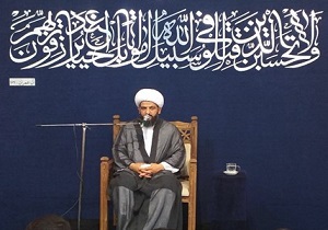 دشمن برای مشغول کردن ملت به دغدغه‌های اقتصادی تلاش می‌کند