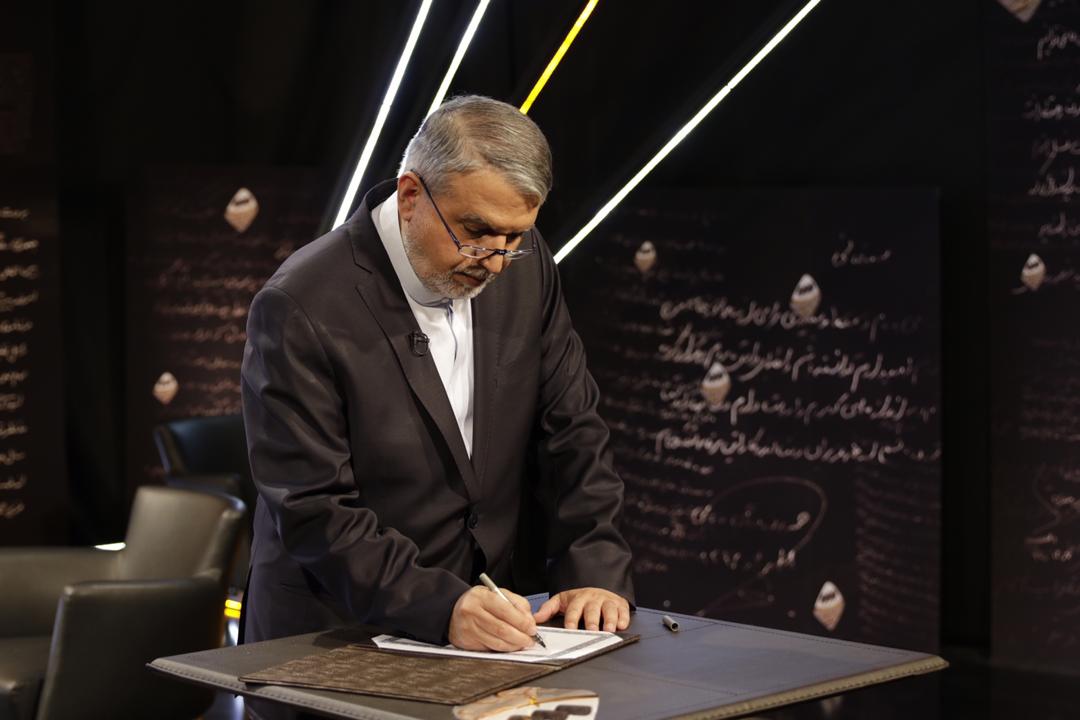 شهر را نمی&zwnj;توان را با سخنرانی اداره کرد/ ماجرای نفوذ جمهوری اسلامی در جنوب عراق/ منافقین خشن&zwnj;تر و خبیث&zwnj;تر از داعش هستند