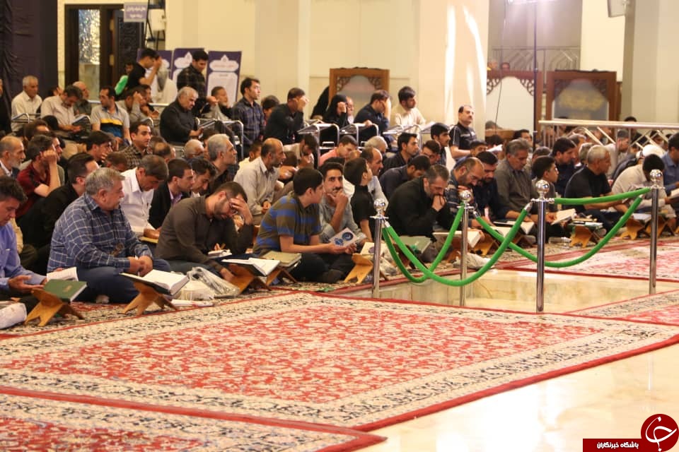 نوای الغوث الغوث در فارس طنین انداز شد/مراسم شب قدر در سومین حرم اهل بیت (ع) + تصاویر