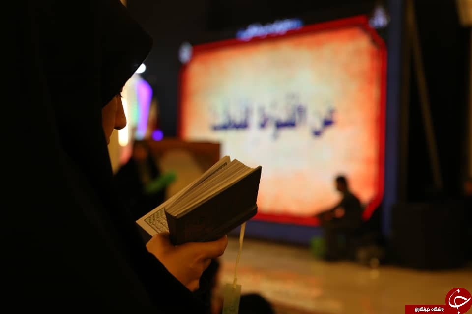 نوای الغوث الغوث در فارس طنین انداز شد/مراسم شب قدر در سومین حرم اهل بیت (ع) + تصاویر