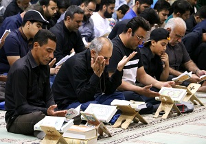 فریاد الغوث الغوثِ روزه‌داران آبادانی و خرمشهری در شب قدر
