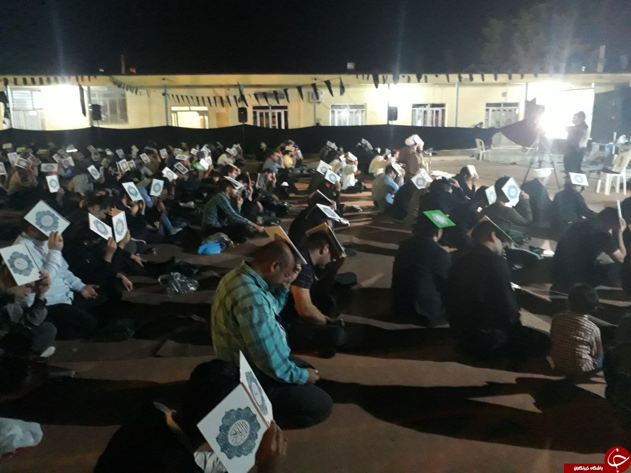 برگزاری مراسم احیای شب قدر در گلستان + تصاویر