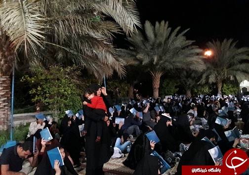 دست به دعا شدن مومنان در دارالمومنین طبس + تصاویر