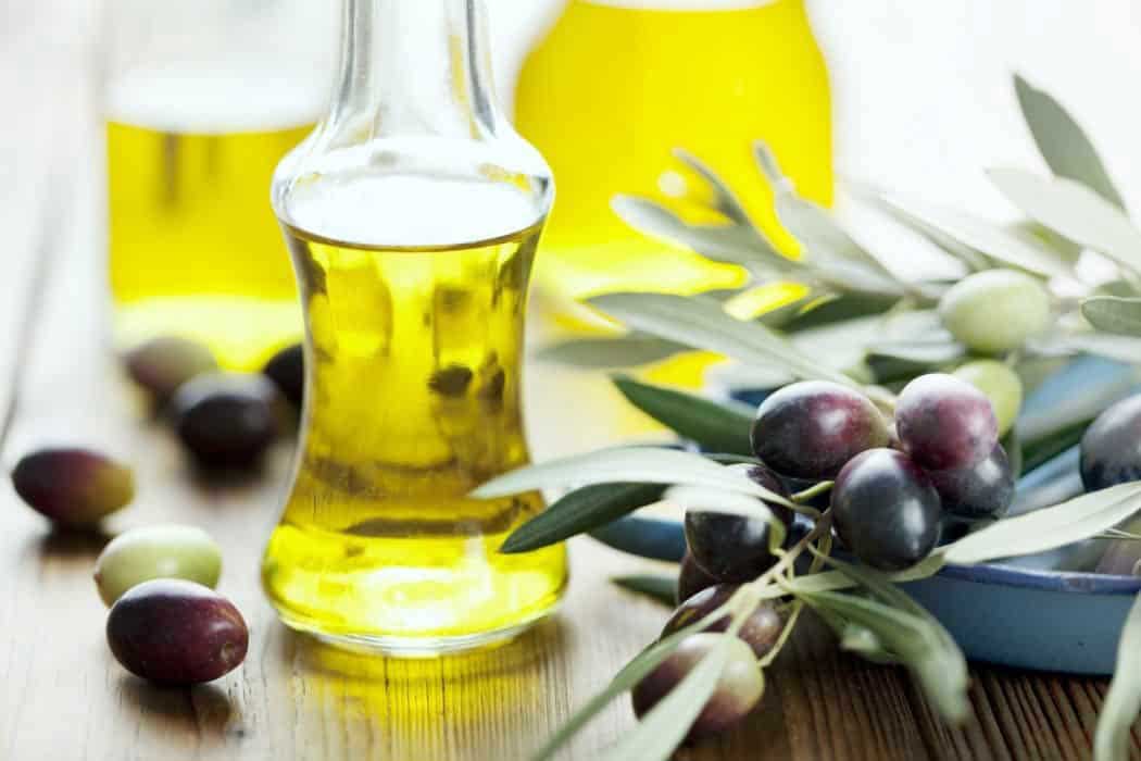 خواص روغن جوجوبا برای پوست صورت