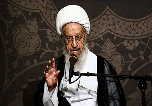 بازگشت از گناه شرط اول دعا است/  بدحجابی یکی از مشکلات مهم جامعه است/مسئولان به مسائل اقتصادی و فرهنگی رسیدگی کنند