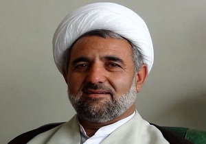 اختلاس‌ها و فساد‌ها ثمره دنیاپرستی است/فضا‌ی مجازی بستری برای سوءاستفاده دشمنان کشور است