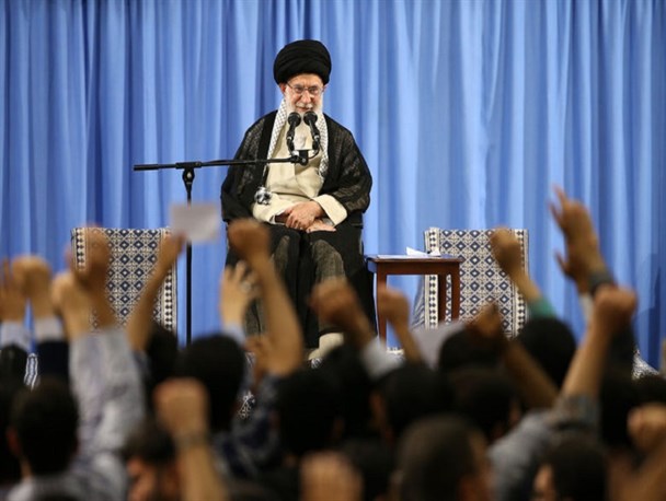 ۷ مطالبه رهبر معظم انقلاب از تشکل&zwnj;های دانشجویی در دیدار رمضانی+ اینفوگرافی