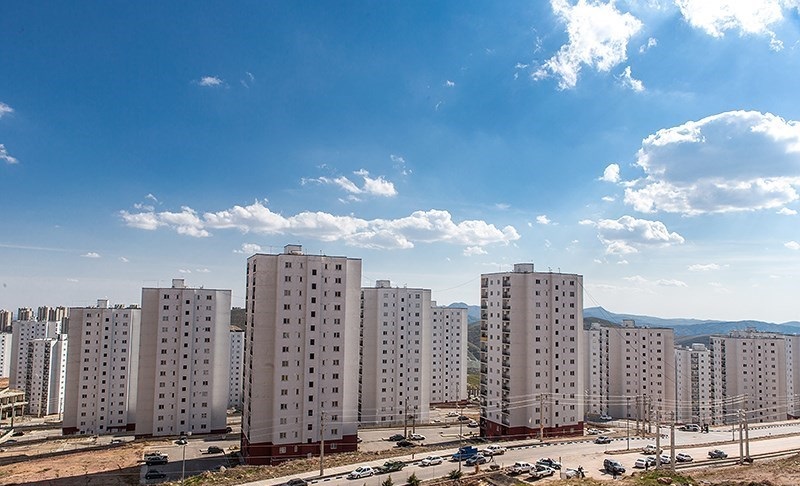 پیشنهاد یک نماینده برای کاهش قیمت مسکن