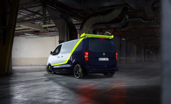 ون Opel Zafira خودرویی بزرگ و جوان پسند