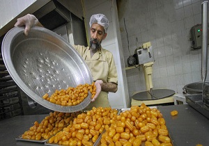 افزایش ۳۰ درصدی قیمت زولبیا بامیه نسبت به سال گذشته
