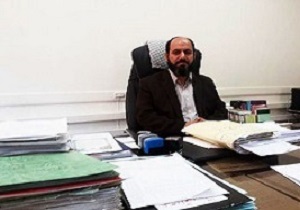 تخریب ۵ مغازه ساخته شده در بستر رودخانه در پاکدشت