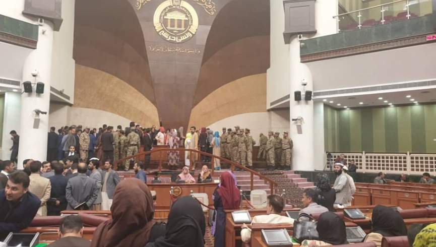 بن بست در حل بحران ریاست مجلس افغانستان