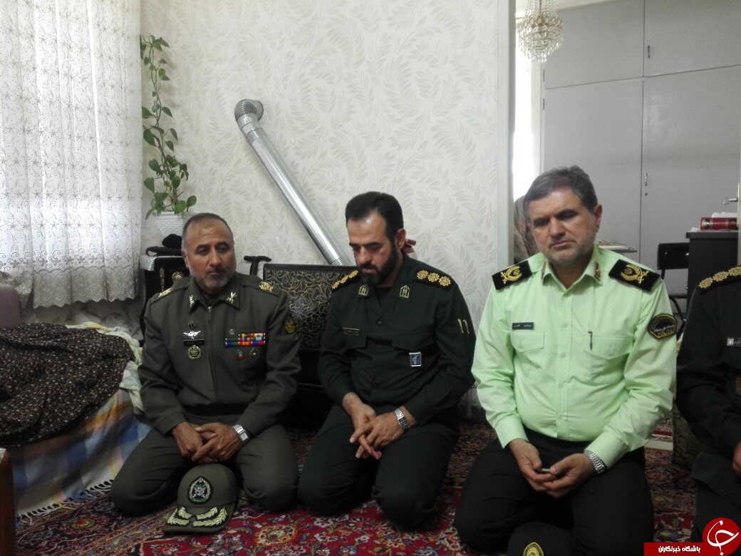 دیدار فرماندهان ارشد نظامی استان سمنان با خانواده&zwnj;های شهدا