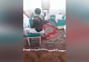 شکنجه وحشیانه کارگر آفریقایی توسط کارفرمای سعودی + فیلم