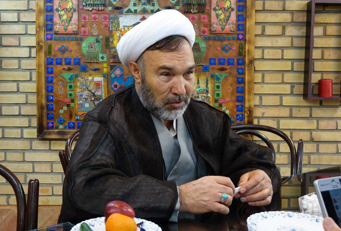 هیچ‌گونه اعتمادی به آمریکا و اروپایی‌ها نیست/ باید به خودمان متکی بوده و نگاهمان به داخل باشد