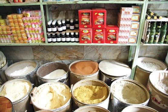 فروش دارو به هر شکل در عطاری ممنوع است/ داروخانه&zwnj;ها مراجع مجاز عرضه دارو&zwnj;های گیاهی