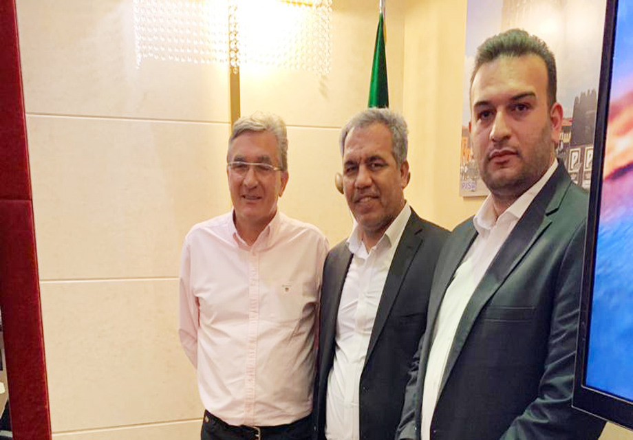 مدیرعامل پرسپولیس وارد اصفهان شد