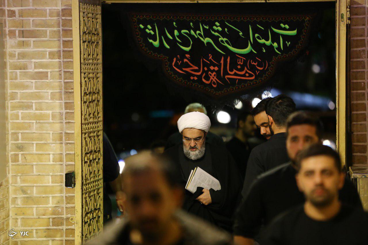 مسجد گیاهی، میعاد گاه جوانان شب زنده دار