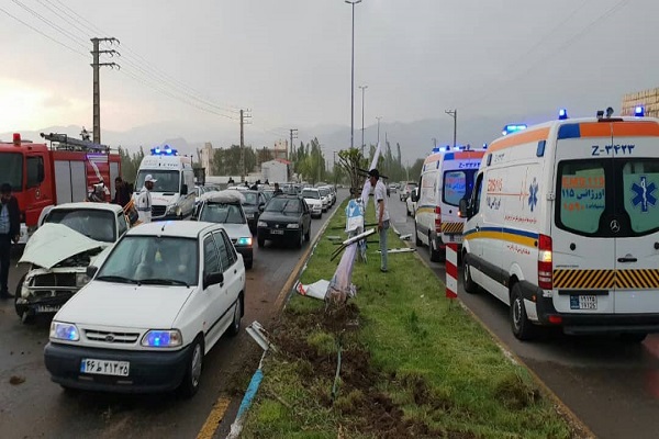خدمت بی منت ستارههای حیات/فرشتههای نجات وقت افطار و سحری ندارند خدمت بی منت ستارههای حیات/فرشتههای نجات وقت افطار و سحری ندارند