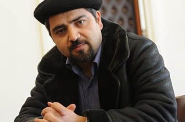 اتابک نادری از مدیریت تئاتر استان&zwnj;ها استعفا کرد