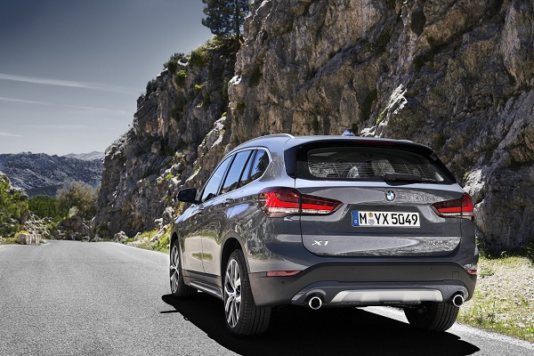 خودرو 2020 BMW X1 خودرویی زیبا با موتور قدرتمند الکتریکی