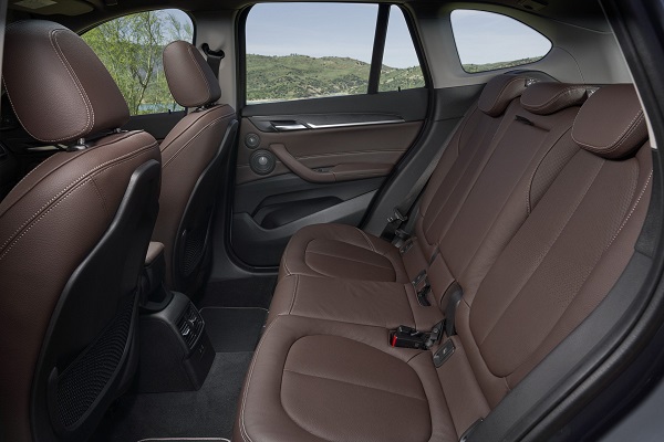 خودرو 2020 BMW X1 خودرویی زیبا با موتور قدرتمند الکتریکی
