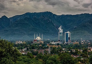 پاکستان ممنوعیت عبور پرواز&zwnj;های تجاری از حریم هوایی این کشور را تمدید کرد