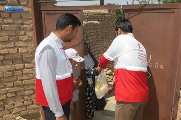 ۱۵۹۰ سبد غذایی طرح &laquo;همای رحمت&raquo; در سیستان وبلوچستان توزیع شد
