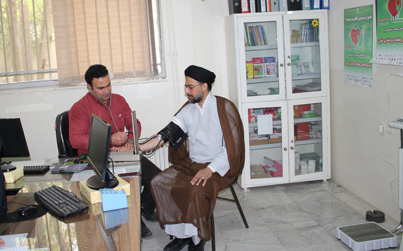 مشارکت روحانیون نیشابوری در پویش همگانی مقابله با بیماری پرفشاری خون